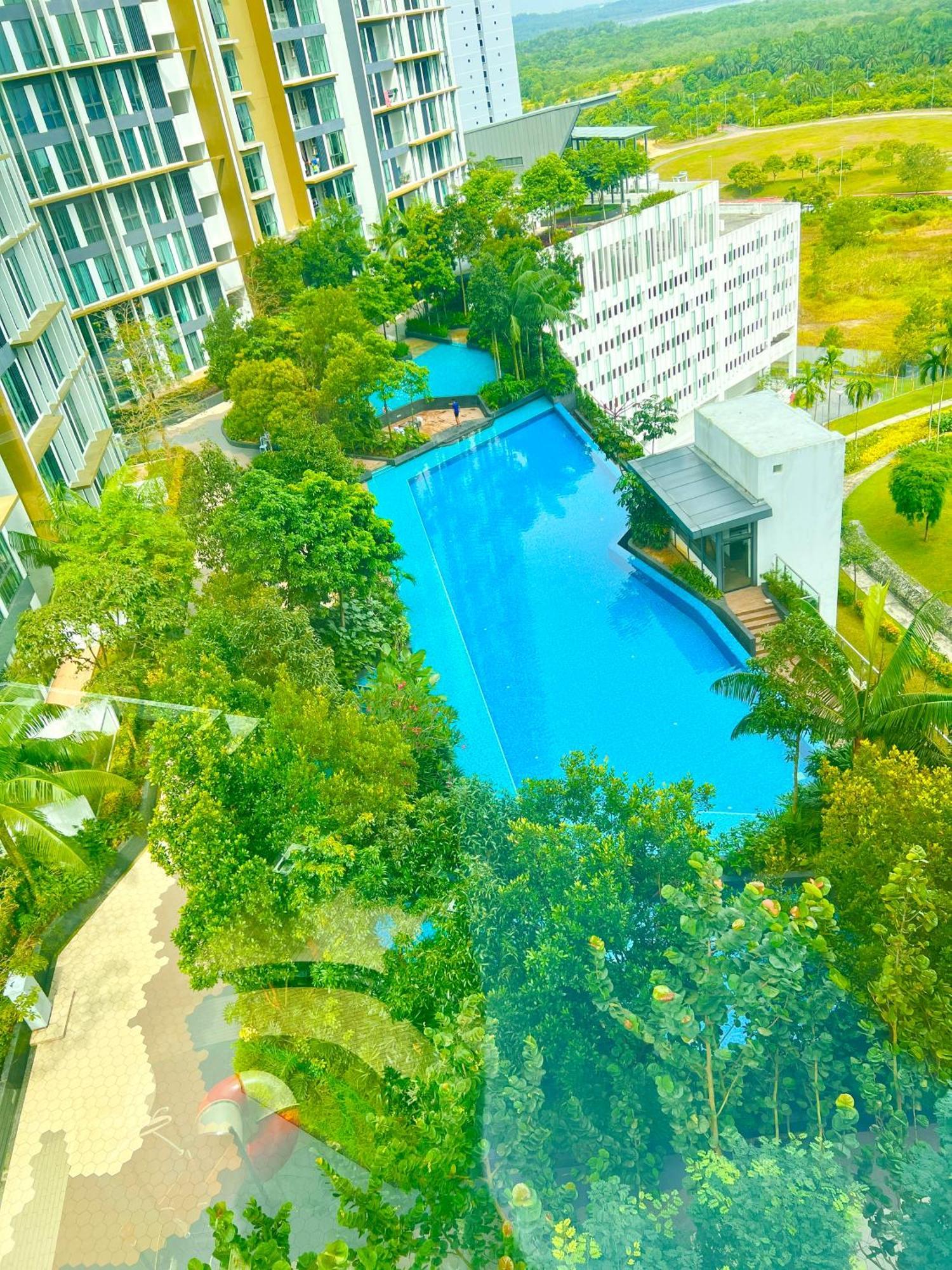Legoland-Happy Wonder Love Suite-Elysia- Max8Pax-With Garden-Pool View Nusajaya  Exterior photo